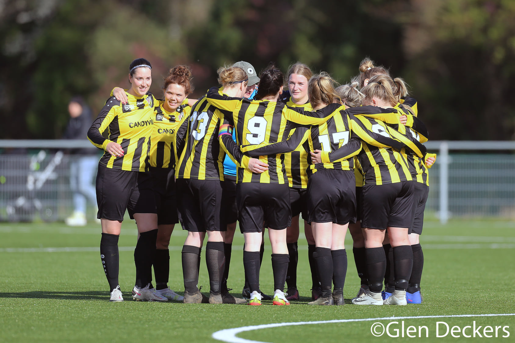 Kalender dames A & B bekend - K. Lyra-Lierse